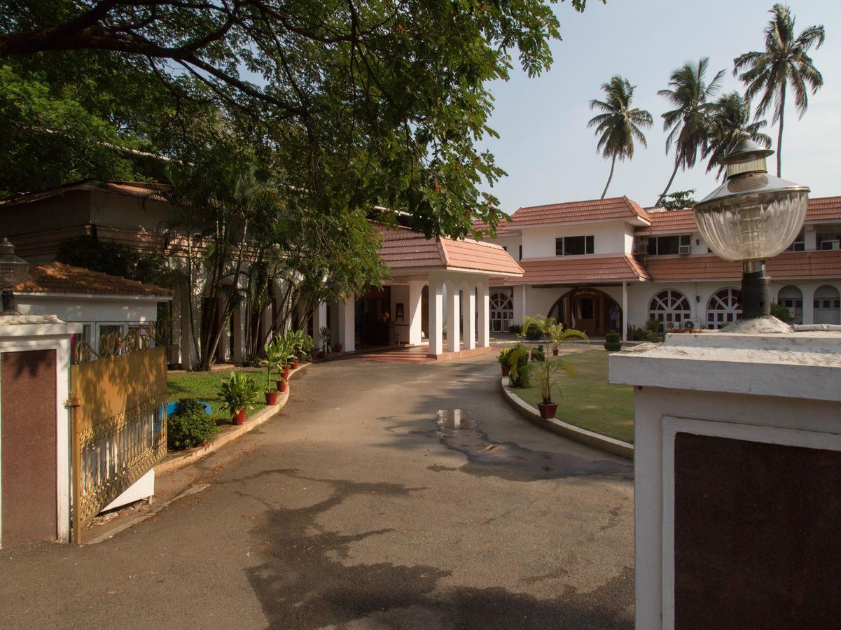 Ats Willingdon Hotel Kochi Bagian luar foto